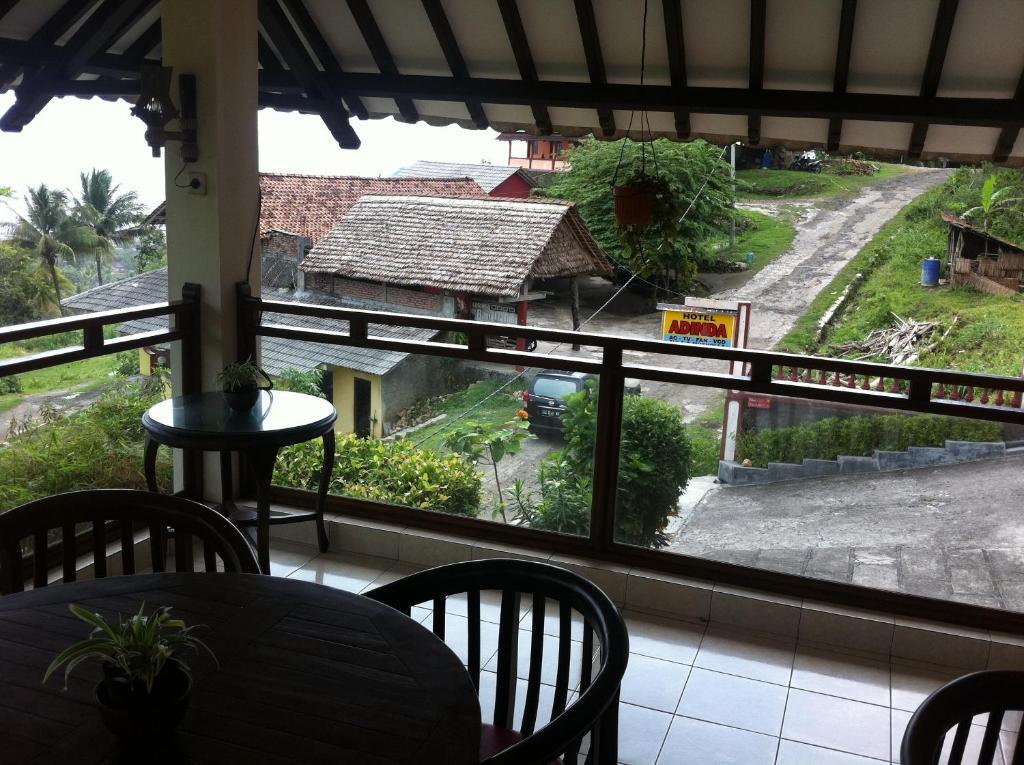 Hotel Adinda Parangtritis Exterior photo