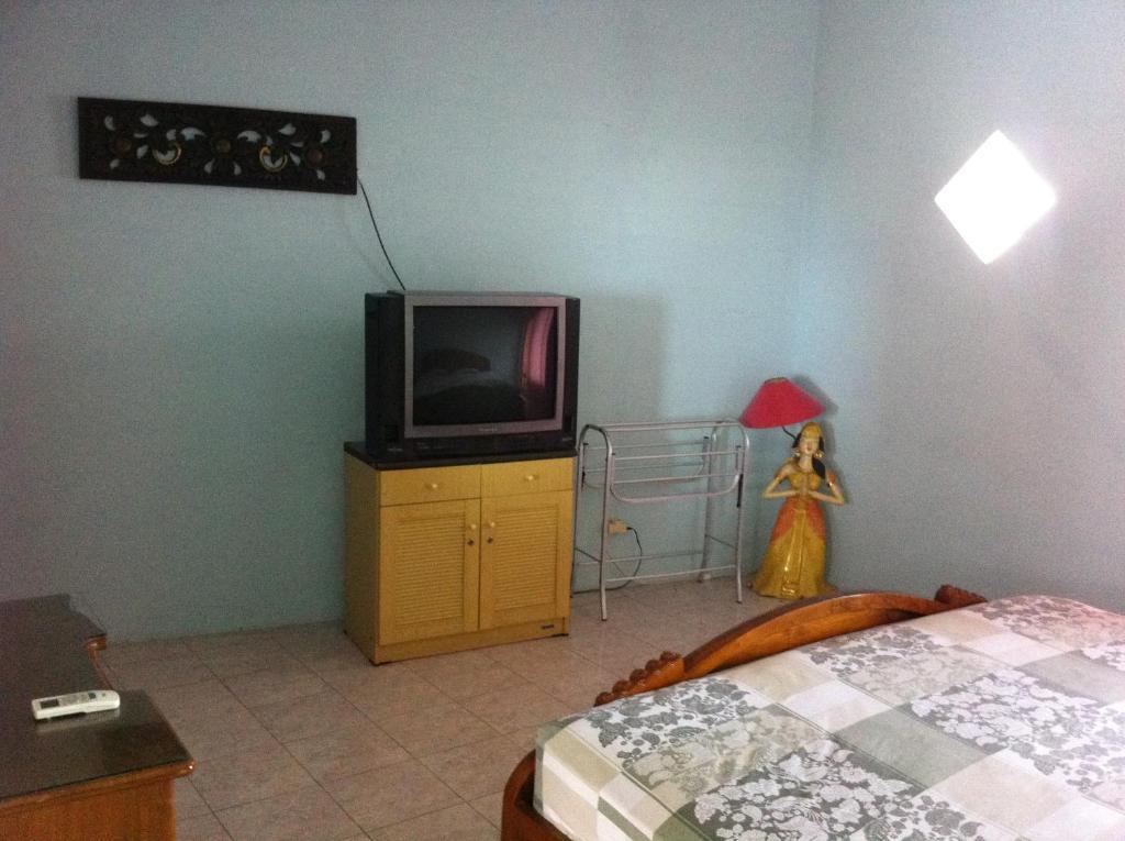 Hotel Adinda Parangtritis Room photo